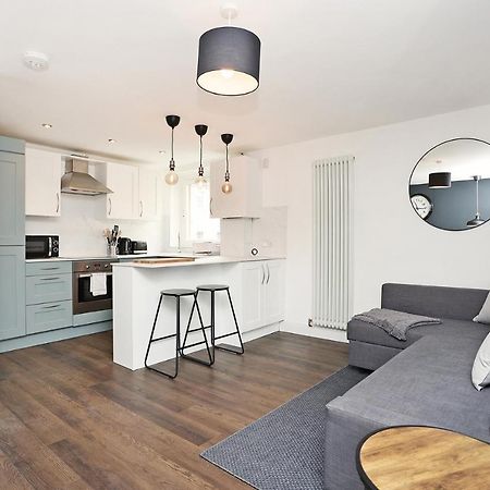 Joivy Contemporary Royal Mile Apartment With Balcony Édimbourg Extérieur photo